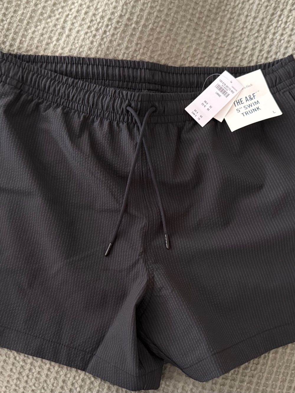 Abercrombie & Fitch 5” Swim Trunks Mens Large Black NWT